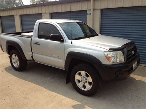 Sell Used 2008 Toyota Tacoma 4x4 Standard Cab Pickup 2 Door 27l In