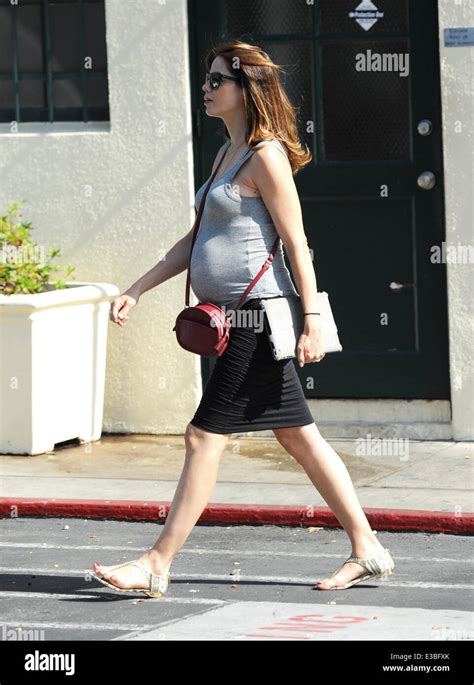Pregnant Michelle Monaghan Pampering Herself With A New Haircut Before
