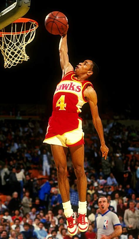 Webb is the shortest nba dunker who won an nba small dunk contest. Spud Webb | Basketball players nba, Nba legends, Spud webb