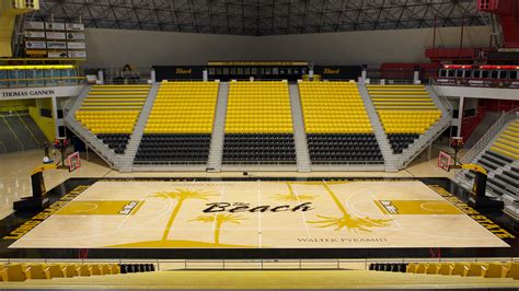 This wallpaper has been tagged with the following keywords: Volleyball Court Wallpaper ·① WallpaperTag