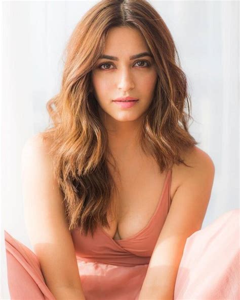 Kriti Kharbanda Joins The Cast Of Anees Bazmees Pagalpanti Bollywood News And Gossip Movie