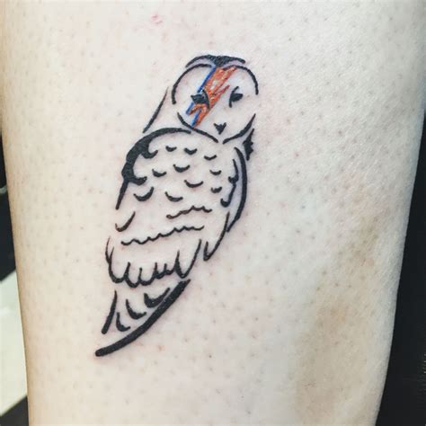 As the tattoo healed, it became evident that because of the placement between my elbow and triceps, it fully resembled the bowie lightning bolt only when the skin stretched a certain way. My Bowie/labyrinth tattoo. Done by Sean Wick at Dogfather ...