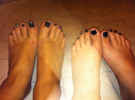 Fashion Questions And Answers The Deal With Black Toenail Polish