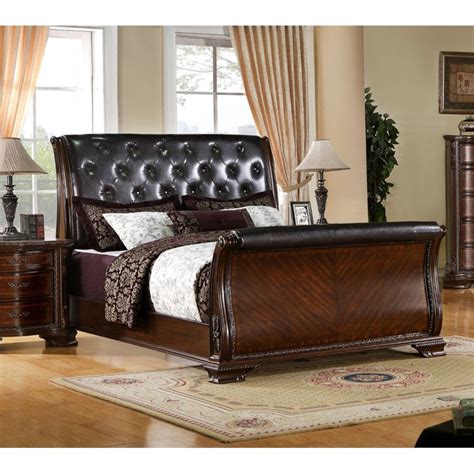 Furniture Of America Cheston King Tufted Leather Sleigh Bed