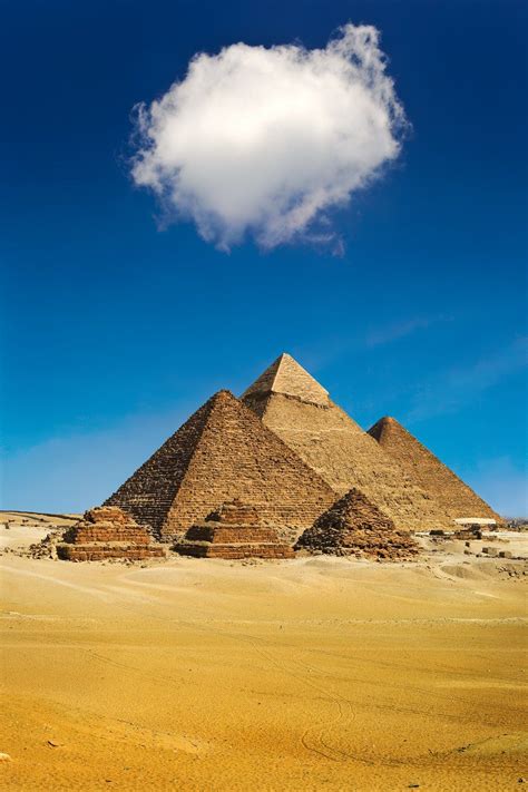 Facts You Never Knew About The Pyramids Of Giza Great Pyramid Of Giza