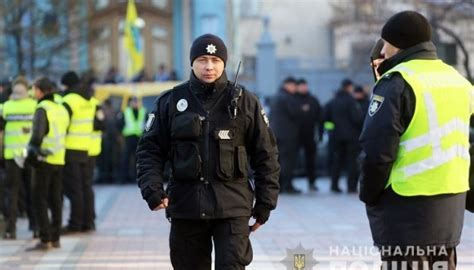 Ukrainian Police To Tighten Security During New Year And Christmas Holidays