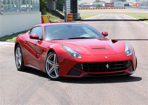 Research 2017 ferrari f12berlinetta specs for the trims available. FERRARI F12 Berlinetta specs - 2012, 2013, 2014, 2015 - autoevolution