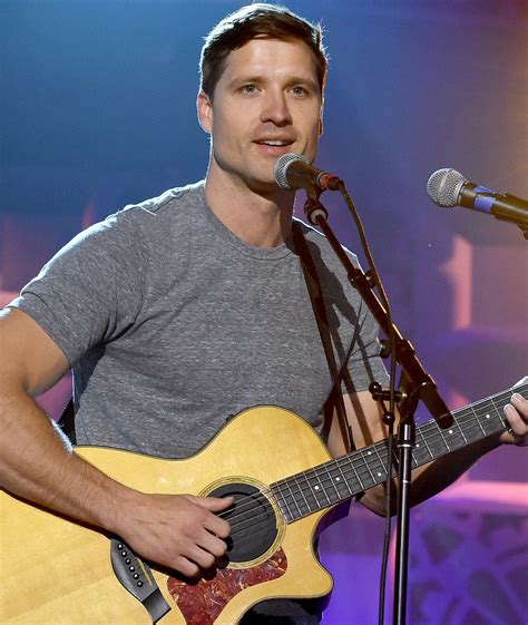 Country Star Walker Hayes New Track Halloween Is A Trick And A Treat