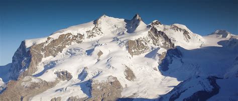 Depending on the method of counting, it has ten peaks higher than 4,000 m, and lies partly in italy. Climb Monte Rosa with Alpine Guides - Monte Rosa guided ...