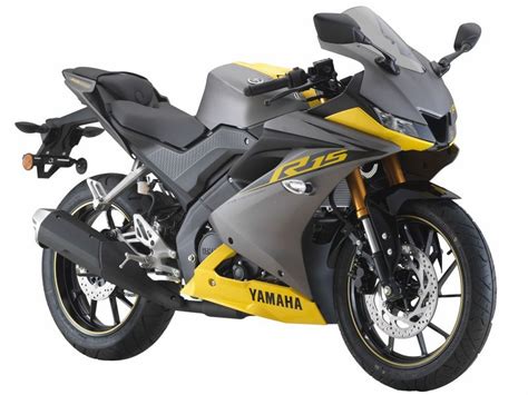 Presently, yamaha has listed 2 variants for r15 in india. Yamaha YZF R15 Updated in Malaysia