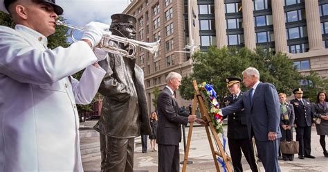 Navy Yard Shooting Victims Had Long Careers There