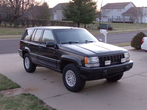 1993 Cherokee Grand Jeep