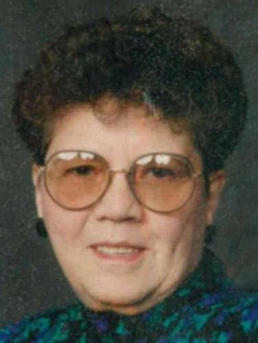 Dorothy Woelfel Obituaries