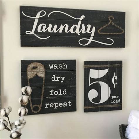 Farmhouse Laundry Room Ideas With Images Laundry Room Decor Signs