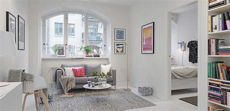 Estás leyendo 12 cocinas blancas tan resultonas como si fueran a todo color. Utilizar el blanco roto en decoración