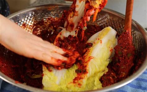 Traditional Napa Cabbage Kimchi Tongbaechu Kimchi Recipe By