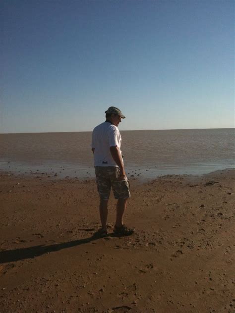 43,785 acres it's hard to believe that california's largest natural lake, ranked best in the state by department of fish and wildlife senior environmental scientist kyle murphy, can be even. Lake Eyre Facts