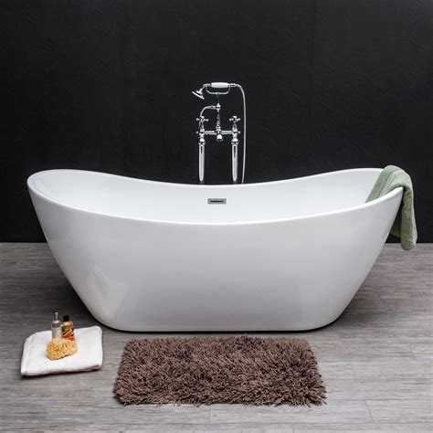 If you're really tight on space, you can opt for a 1400mm bath. Savisto Monza Roll Top Freestanding Double Ended Slipper Bath Tub | Savisto Bathrooms | Slipper ...