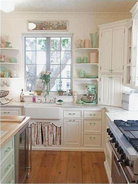 35 Perfect Small Cottage Kitchens Decorating Ideas 14 English Cottage