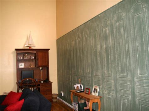 What is acrylic paint for walls and det properties due acrylic paint, surfaces to acquire not only an attractive appearance, but also have excellent wear resistance. How to Paint an Antique Finish on Walls | HGTV