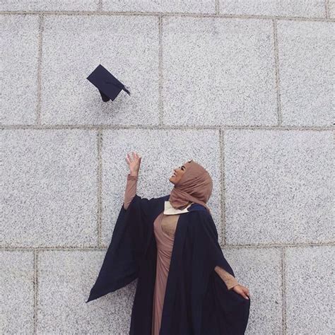 Graduation Hijab