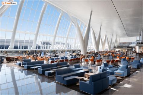 United Airlines Opens Largest Club At Denver Airport