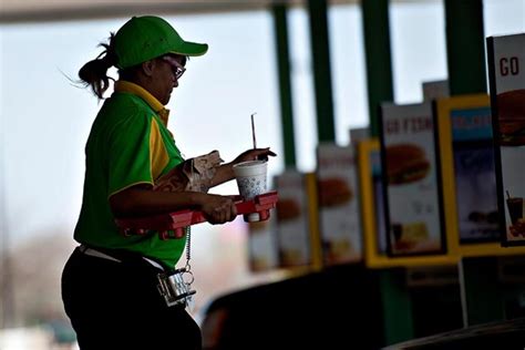 This Is What Would Happen If Fast Food Workers Got Raises Bloomberg