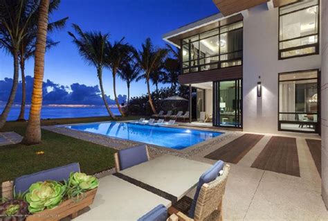 42 Million Newly Built Contemporary Oceanfront Mansion In Palm Beach
