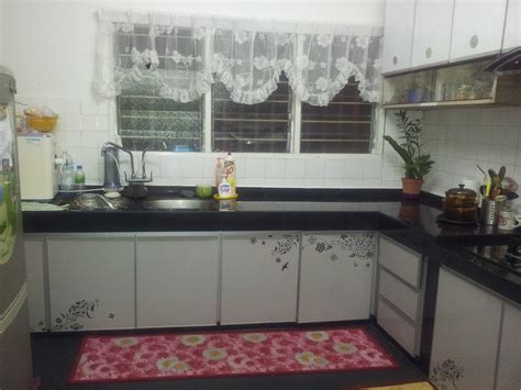 Renovate/sambung dapur serta ubahsuai kabinet dapur rumah teres setingkat atau 2 tingkat. Gambar Ubahsuai Dapur | Desainrumahid.com