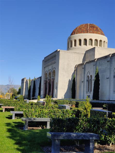 ⭐ 19 Best Cremation Services in California - 5 Star Rated Near You On