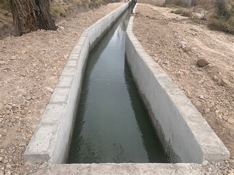 Rehabilitan Canal Usado En El Riego