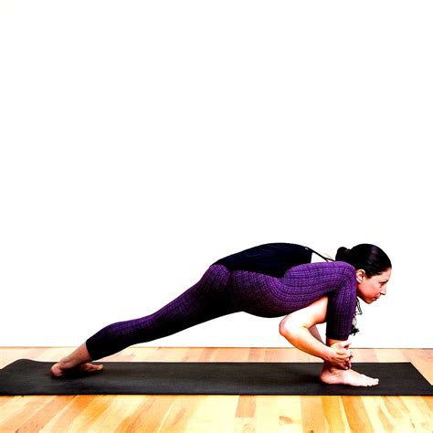 Best Beginner Yoga Poses - Work Out Picture Media - Work ...