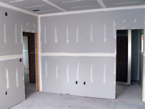 The Beginners Guide To Installing Plasterboard Housely