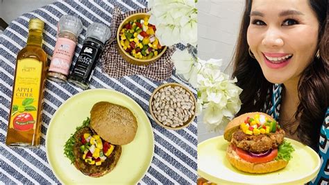 This is a mary's kitchen youtube video. เบอร์เกอร์ถั่วพินโตกับซัลซ่าข้าวโพด (Pinto Bean Chipotle ...