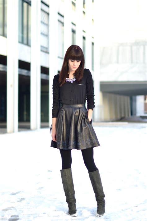 Best Ways To Match Skirts With Boots