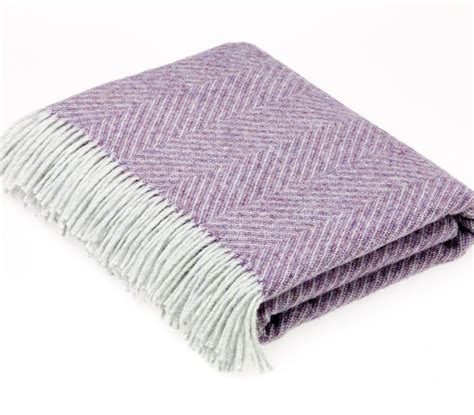 Solid Lilac Blankets & Personalised Blankets | Zazzle UK