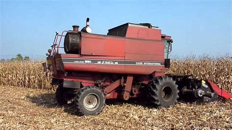 Corn Harvest With Case Ih 1660 Axial Flow Youtube