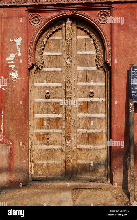 Ornated Wooden Door Of Haveli In Bikaner Rajasthan India Stock Photo