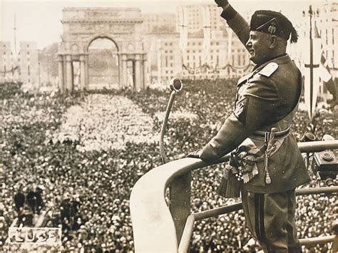 Mussolini Y La Marcha Sobre Roma Mundosgm
