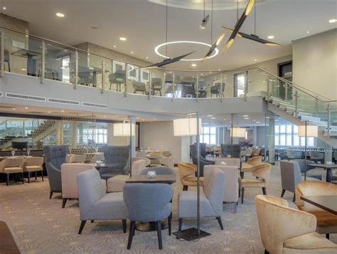 Best Price On Doubletree By Hilton London Heathrow Airport In London