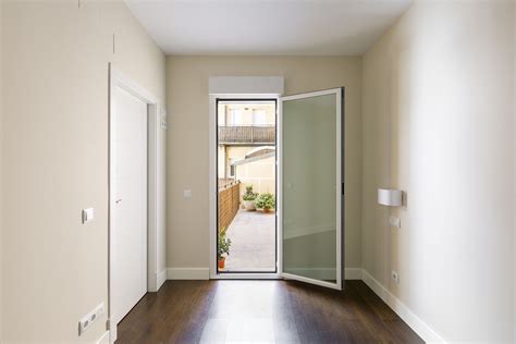 Somos una empresa familiar que además de alquilar pisos en madrid nos preocupamos de que proinca, más de 350 apartamentos y estudios amueblados de alquiler en madrid. Anuncio Alquiler Piso Madrid Justicia (28004) ref:L0861MA
