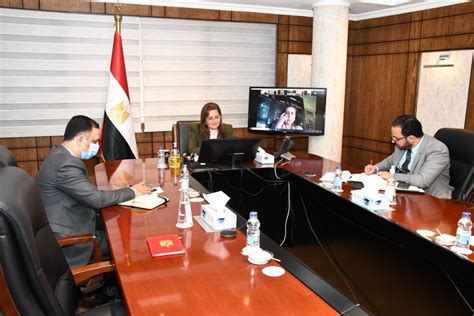 12 hours ago · أولت مبادرة حياة كريمة اهتمامًا بالمواطنين من ذوي الاحتياجات الخاصة لمساعدتهم على تخطي المعاناة التي يتكبدونها في سبيل العيش وشهد الرئيس عبدالفتاح السيسي ،أمس الخميس، فعاليات احتفالية المؤتمر الأول للمبادرة. "هالة السعيد " تستعرض مبادرة حياة كريمة بسيمنار جامعة القاهرة