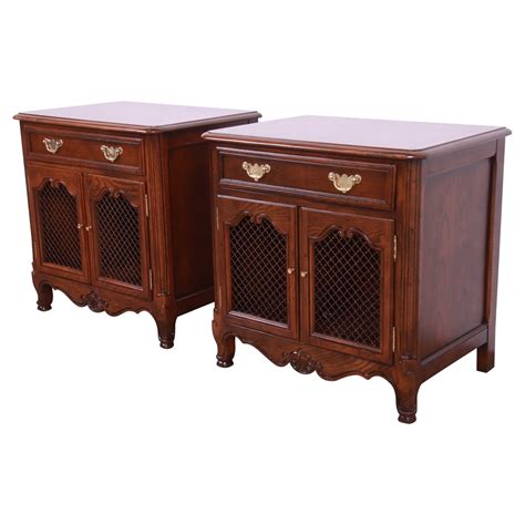 Drexel Heritage French Provincial Louis Xv Carved Walnut Nightstands