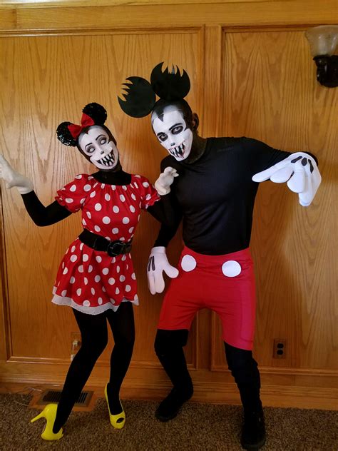 25 Cute Homemade Mickey Mouse And Minnie Mouse Costumes