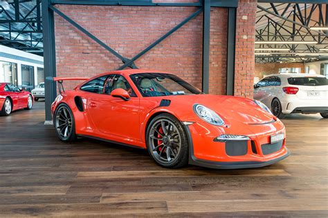 2016 Porsche Gt3 Rs Richmonds Classic And Prestige Cars Storage