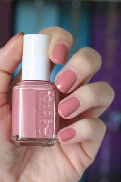 The Best Selling Essie Polishes Of All Time With Swatches Essie Envy Essie Nail Nail