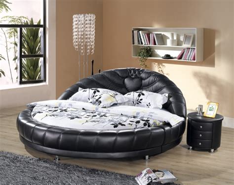 The average price for round dining room sets ranges from $100 to $4,000. Round Beds For Your Stylish Bedroom