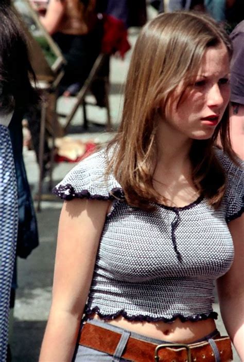 Candid Photographs Capture Street Styles Of San Francisco Girls In The Early 1970s Design You