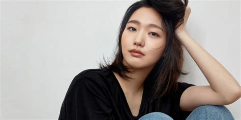 Kim go eun boyfriend and dating rumors. Kim Go Eun becomes the new face of UNIQLO | allkpop