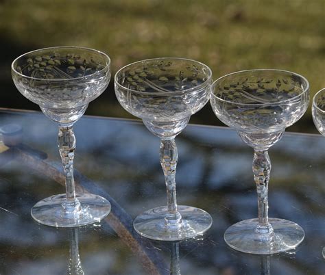 vintage etched cocktail liquor glasses set of 4 vintage 4 oz after dinner drink glasses